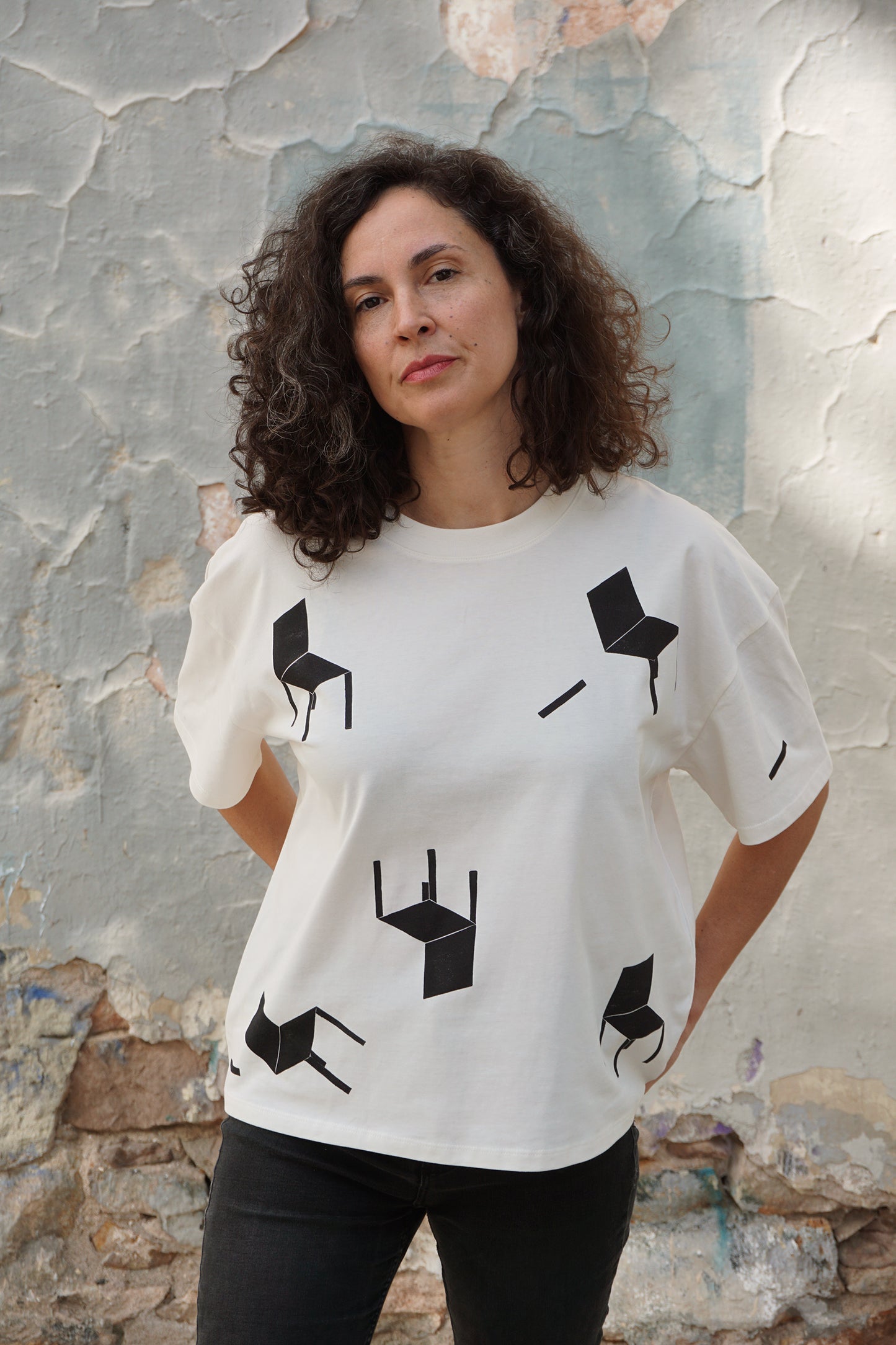 Camiseta sillas