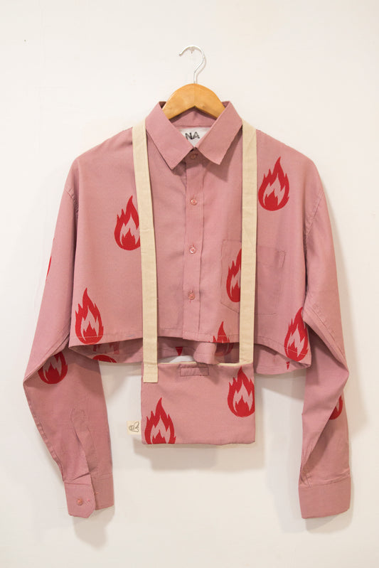 Camisa crop fuegos + Bolsa