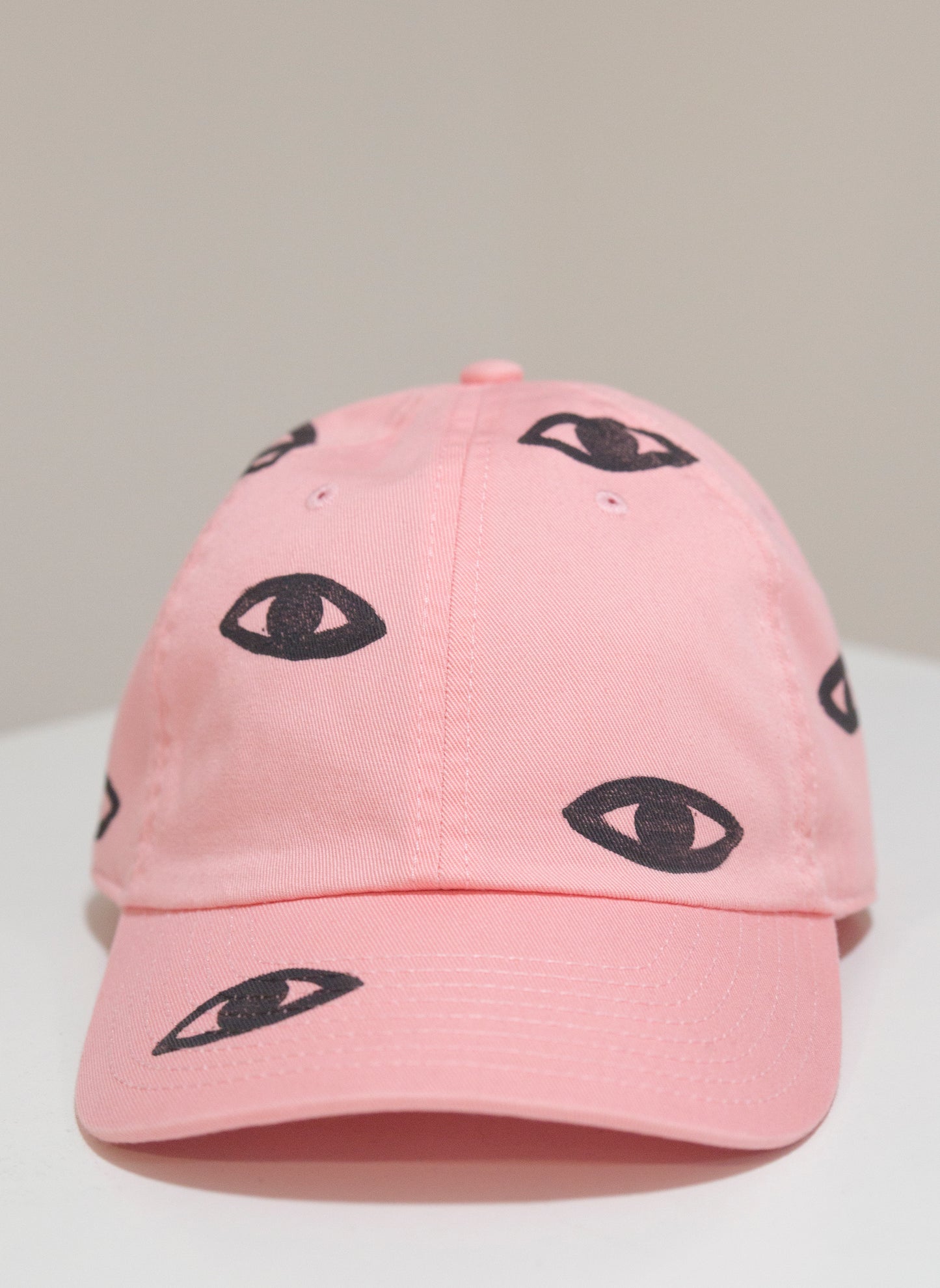 Gorra ojos color rosa