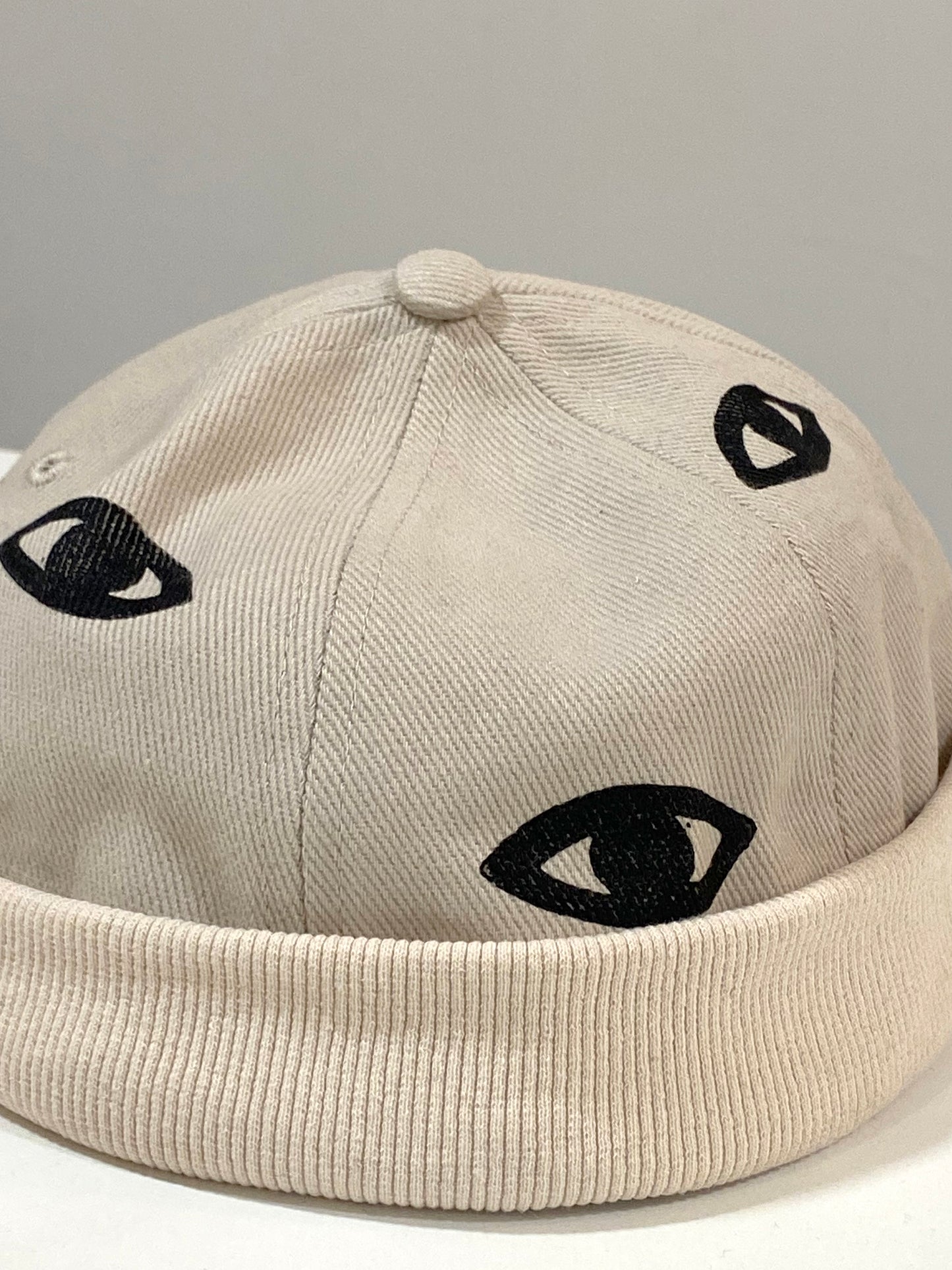 Gorra de pescador "Ojos"