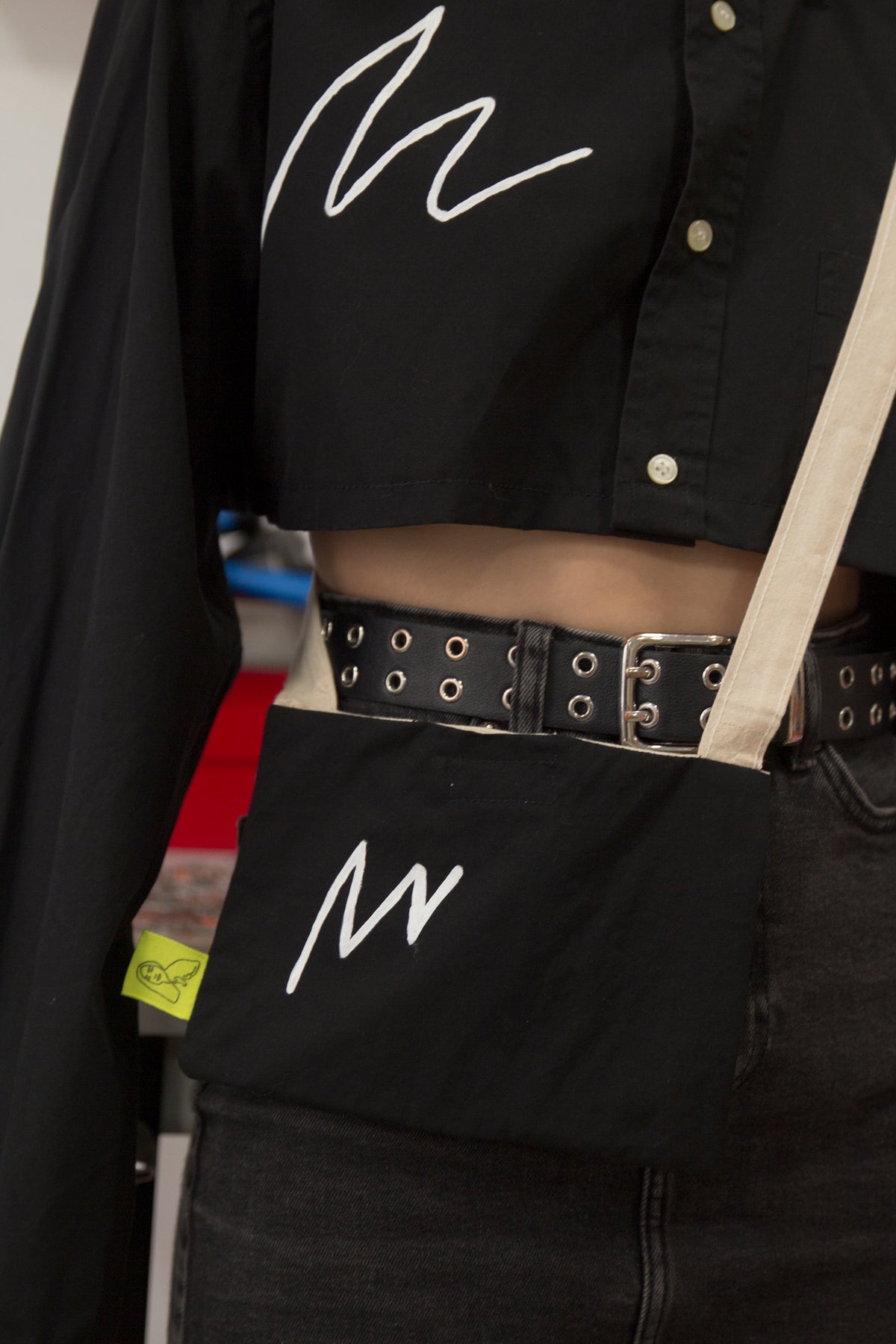 Camisa crop rayajo