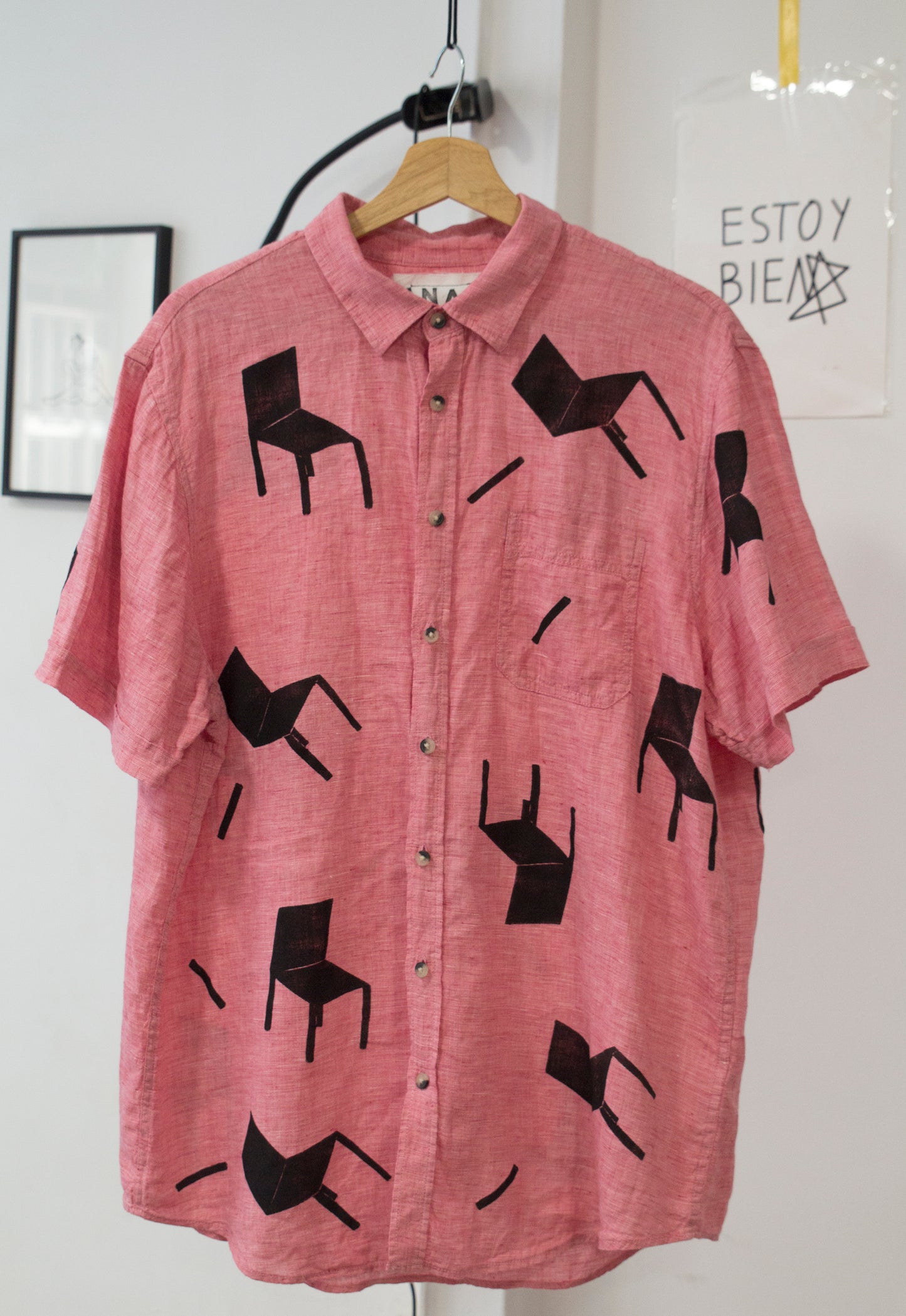 Camisa roja de lino