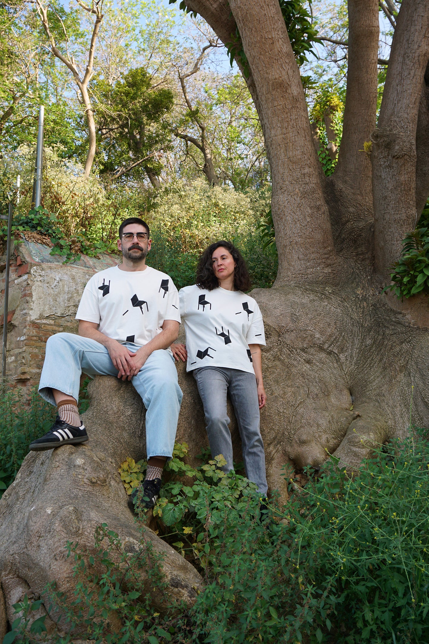 Camiseta sillas